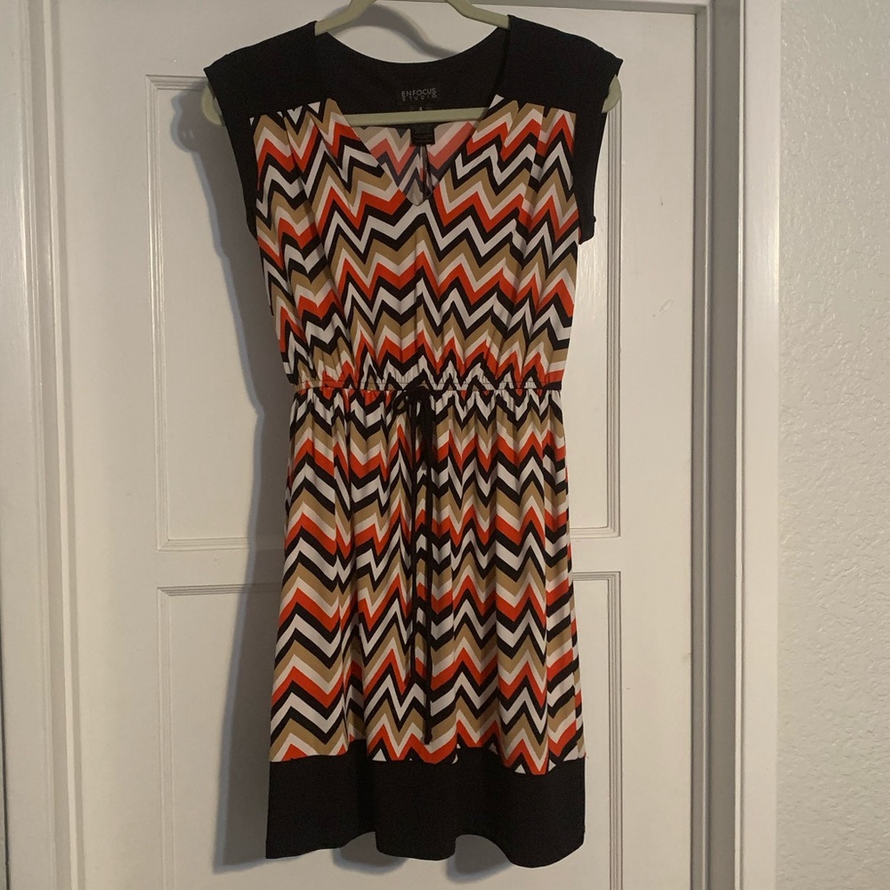 Sleeveless dress